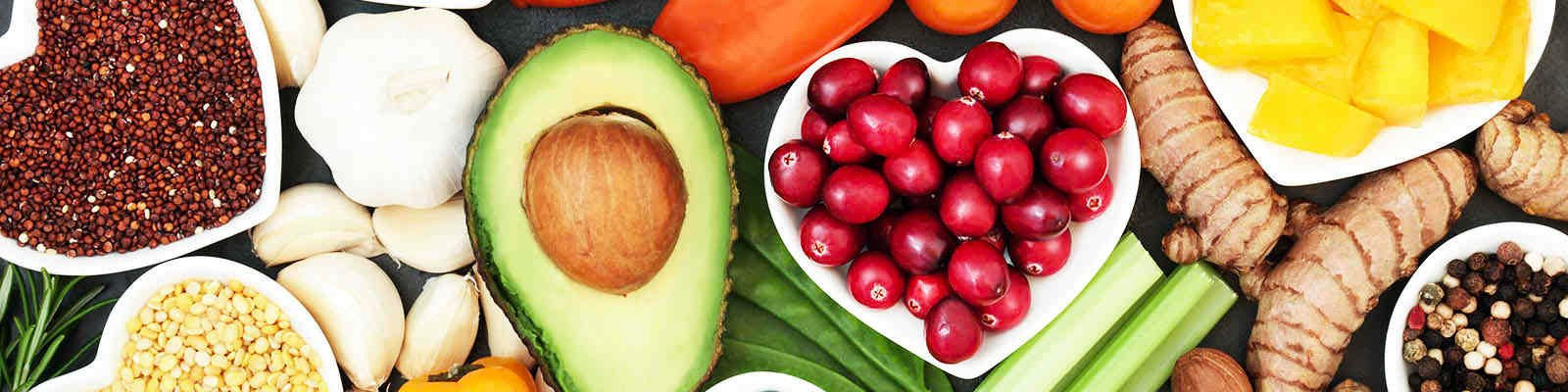 Heart-Healthy Diet: 10 Foods to Eat and 10 Foods To Avoid