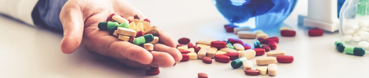 Finasteride Interactions: Drugs, Alcohol & Foods To Avoid