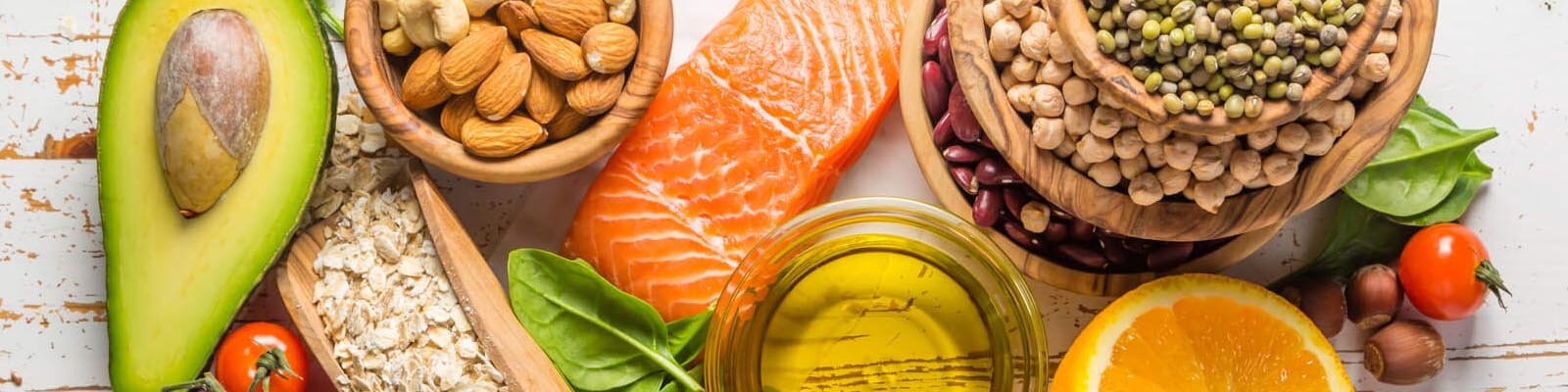 Foods To Avoid On A Low-Sodium Diet & Healthy Alternatives
