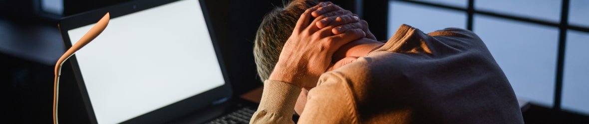 What Does Porn Addiction Look Like? 5 Signs To Be Aware Of